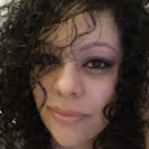 Meet your Posher, Vee